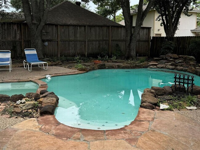 Foto del edificio - 20602 Autumn Terrace Ln