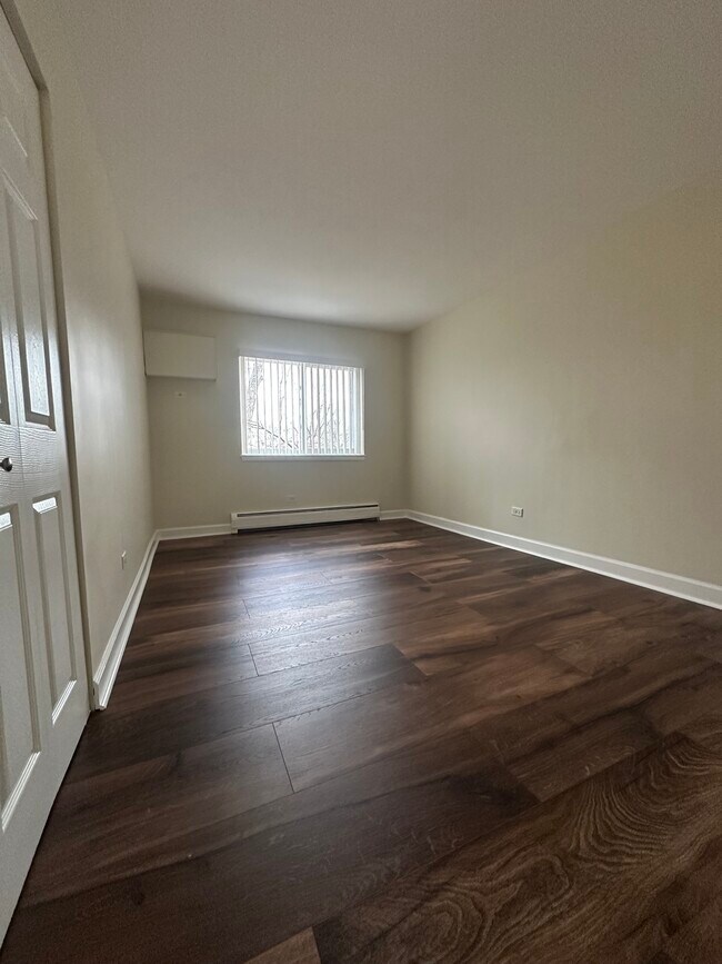 Foto del edificio - 705 Court of Spruce