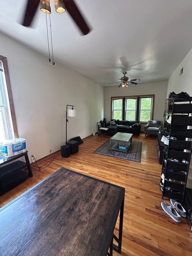 Photo - 1617 N Hudson Ave Apartment