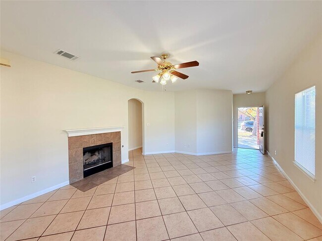 Foto del edificio - 702 Estancia Way