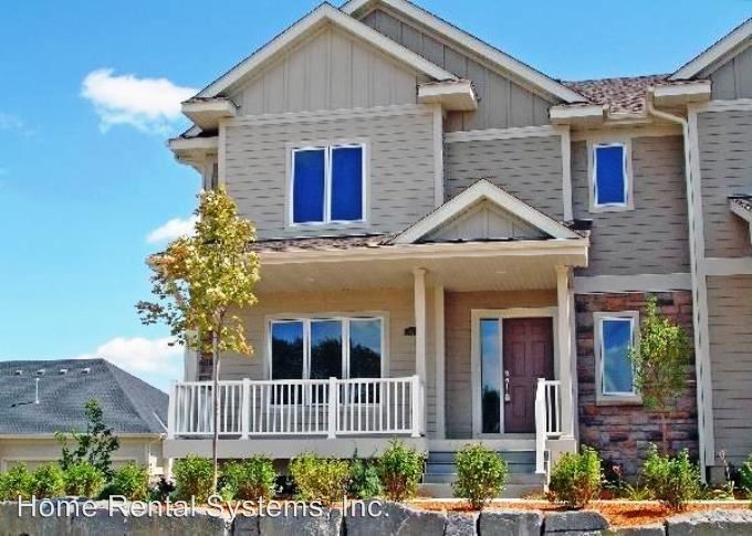 Primary Photo - 721 Sandstone Cir