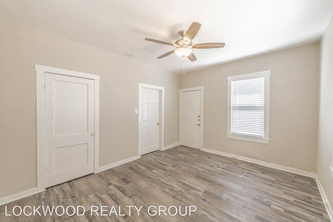 Building Photo - 1 br, 1 bath House - 820 W HILDEBRAND
