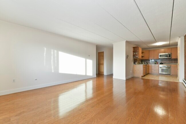 Foto del edificio - 52 Homer Ave