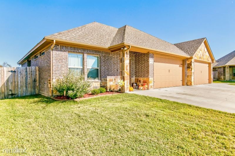 Primary Photo - 2 br, 2 bath Townhome - 4914 Opal Ct
