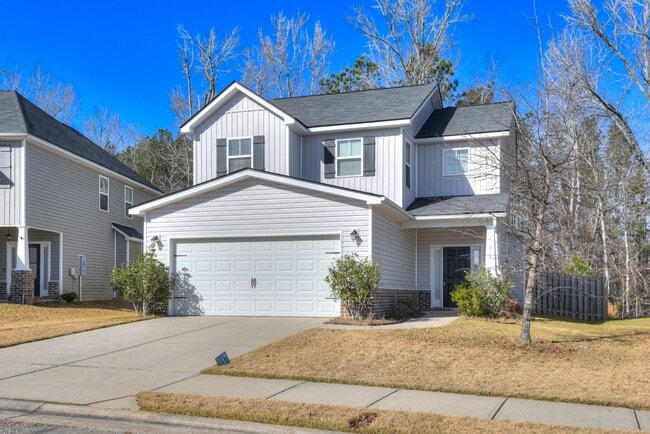 Building Photo - 926 Linsmore Ave