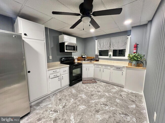 Foto del edificio - 288 Hoffmansville Rd