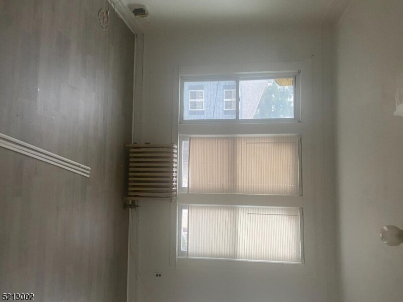 Building Photo - 112 Lenox Ave