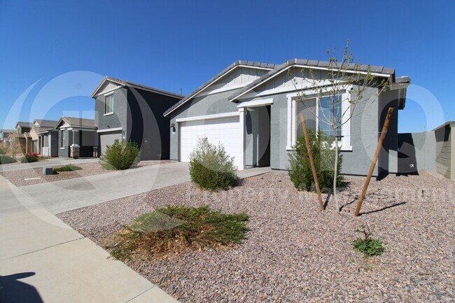 Foto del edificio - 11260 E Unger Ave