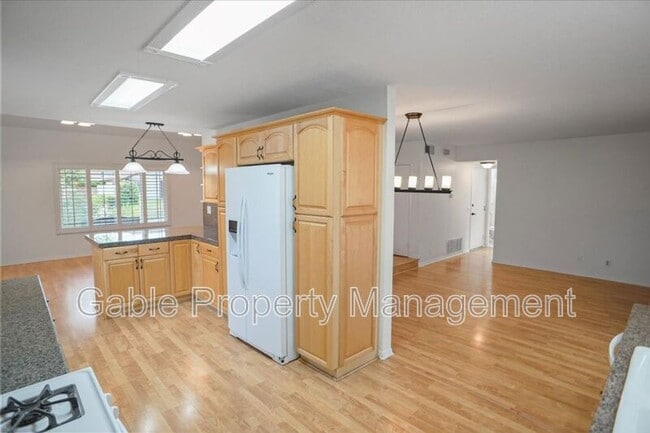 Foto del edificio - 21643 Spice Ct