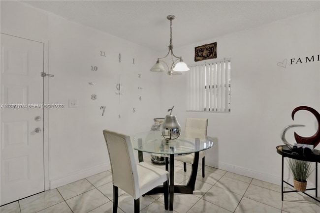 Building Photo - 7425 SW 152nd Ave