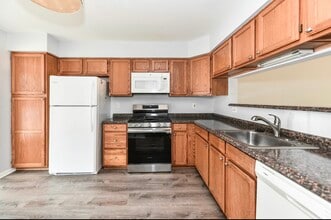 Building Photo - 6046 Raina Dr