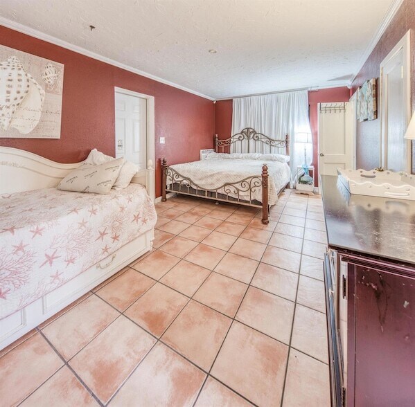 Foto del edificio - 622 10th Ave N