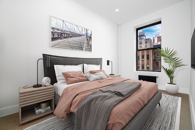 Foto del edificio - 237 W 72nd St