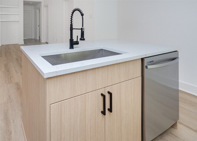 Foto del edificio - 934 South Ln