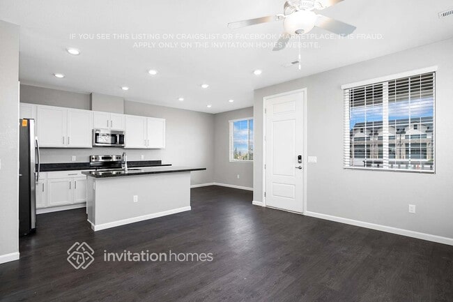 Foto del edificio - 24397 E Montana Ave