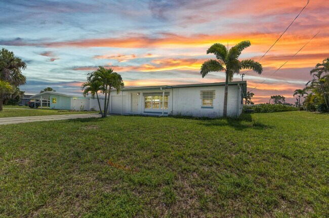 Building Photo - 501 Palmetto Dr