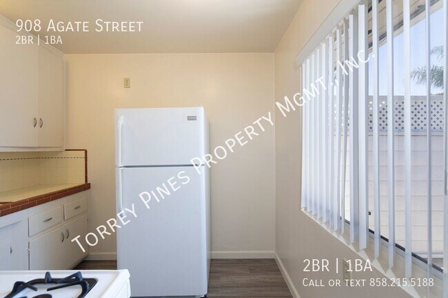 Building Photo - *OPEN HOUSE: 7/29 10am-11am* Charming 2 BR...
