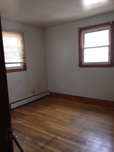 Building Photo - 230 Metropolitan Ave