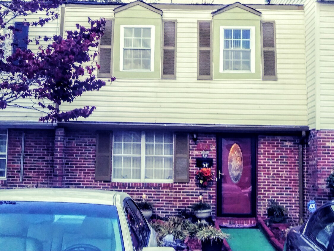 840 N Grosvenor Ct, Virginia Beach, VA 23462 Townhome Rentals in