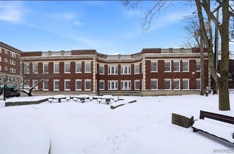 Building Photo - 40 North St