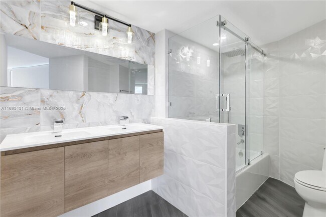Foto del edificio - 5420 N Ocean Dr