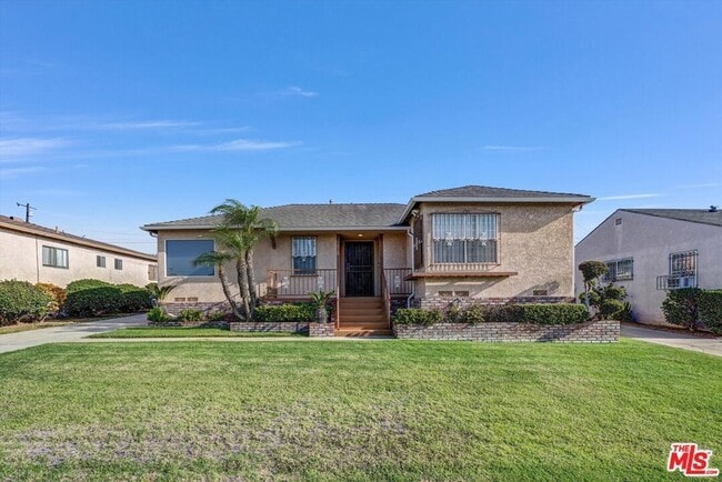 Photo - 1920 Van Wick St House