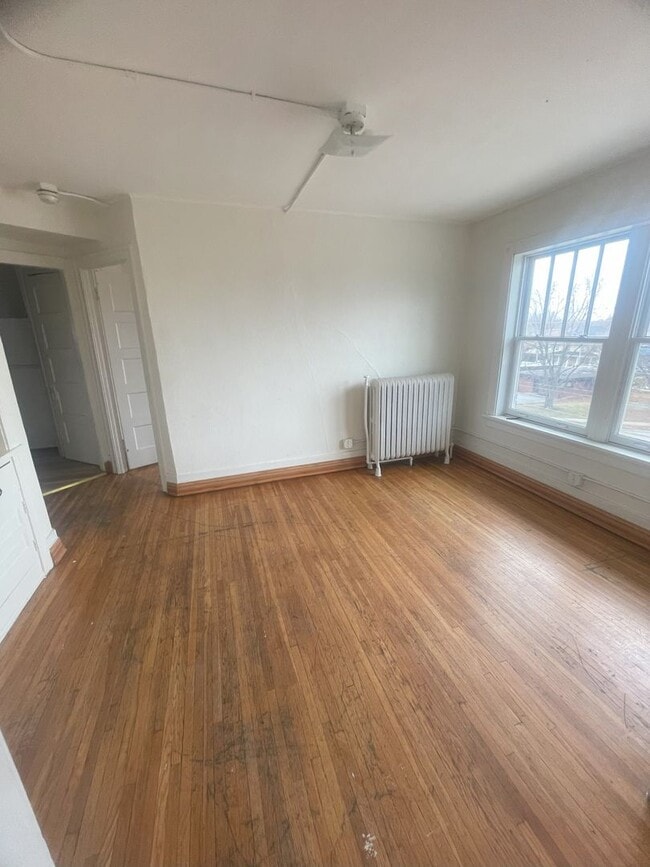 Foto del edificio - 811 W 4th St