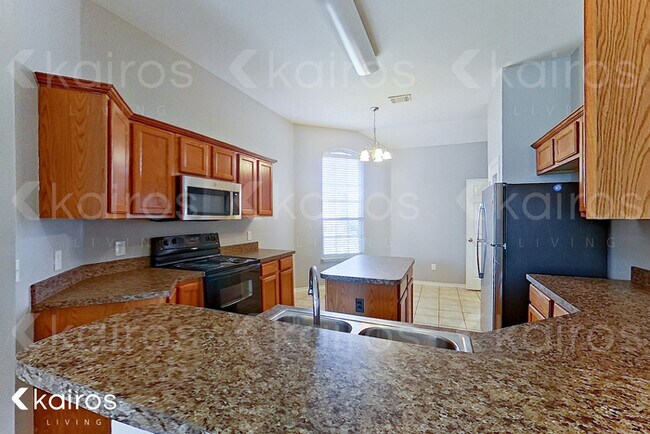 Building Photo - 2413 Beaver Bend Ln