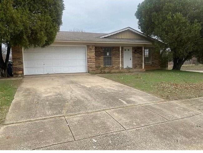 Building Photo - 3920 Redstone Rd