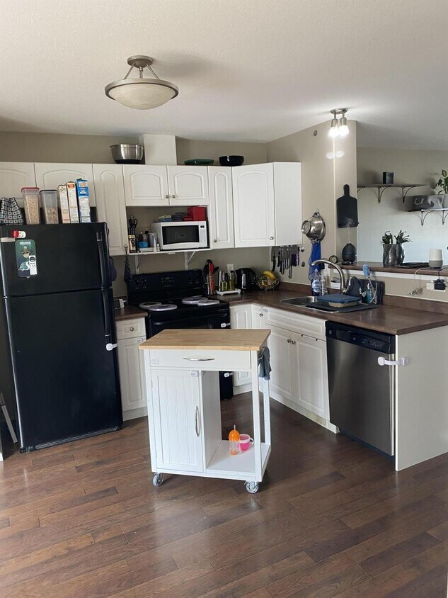 Photo principale - 2 bedroom in Moose Jaw SK S6J 0A4