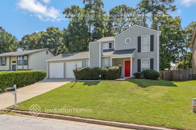 Building Photo - 6449 Eastbriar Dr