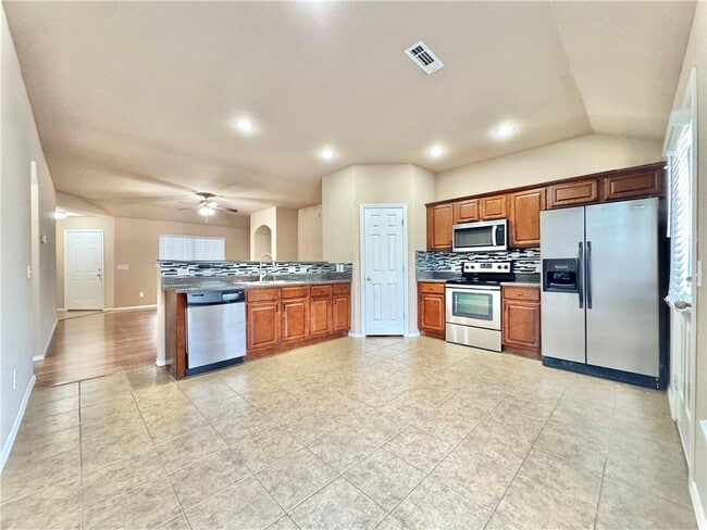 Foto del edificio - 5403 SW Carlisle St