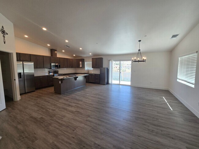 Foto del edificio - 7650 Rockaway Ave