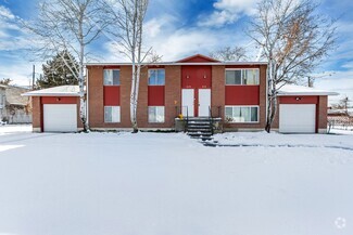 Building Photo - 616 E Carmel Dr