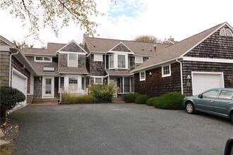 Building Photo - 40 Fox Dr
