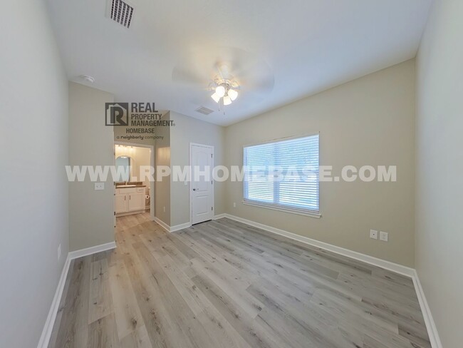 Foto del edificio - Brand-New 2-Bedroom Gem with Modern Comfor...