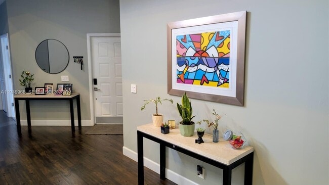 Foto del edificio - 20478 Vía Marisa