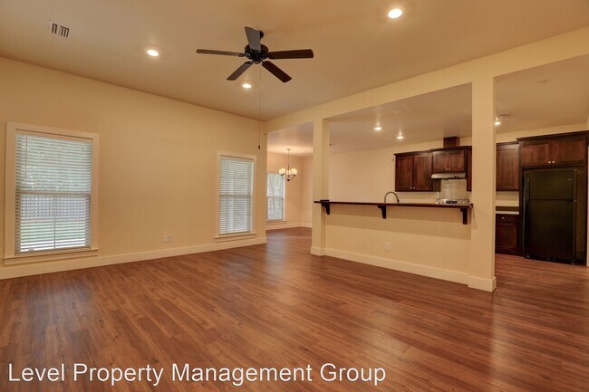 Building Photo - 3 br, 2 bath House - 12038 Balsam Court