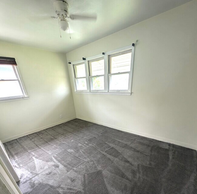 Foto del edificio - 3505 Cherokee Ave