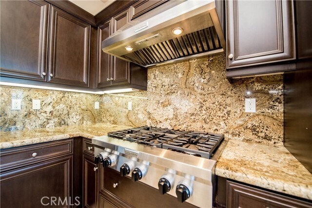 Foto del edificio - 3941 Diamond Hill