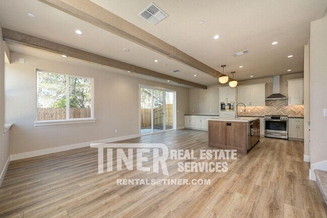 Foto del edificio - 8943 Fair Oaks Blvd