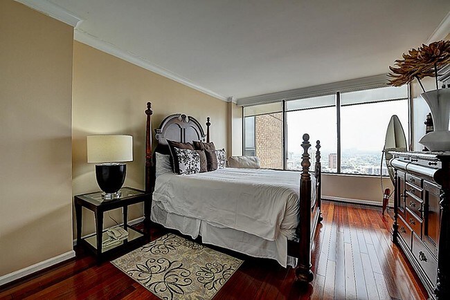 Foto del edificio - 1111 Caroline St