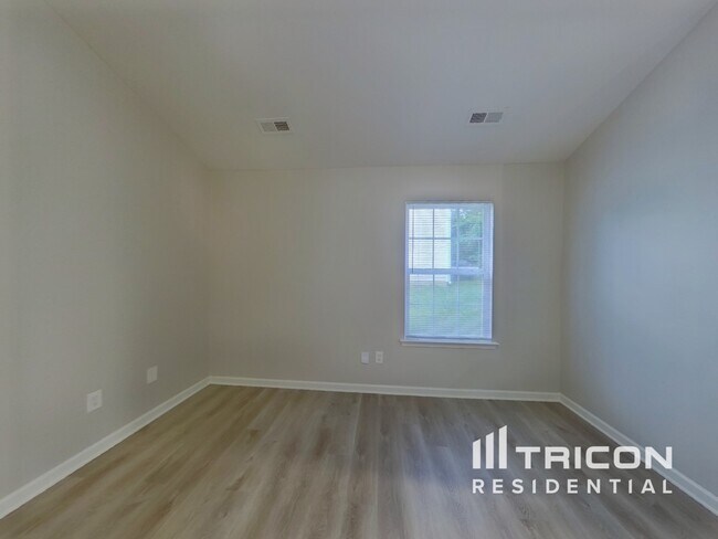 Foto del edificio - 1012 Valley Ridge Rd
