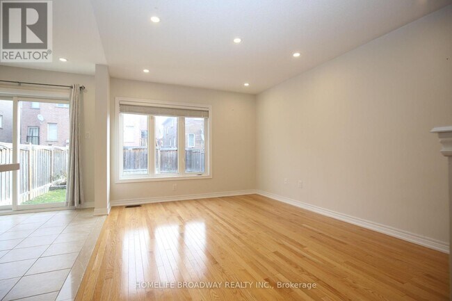 Building Photo - 21 Barli Crescent