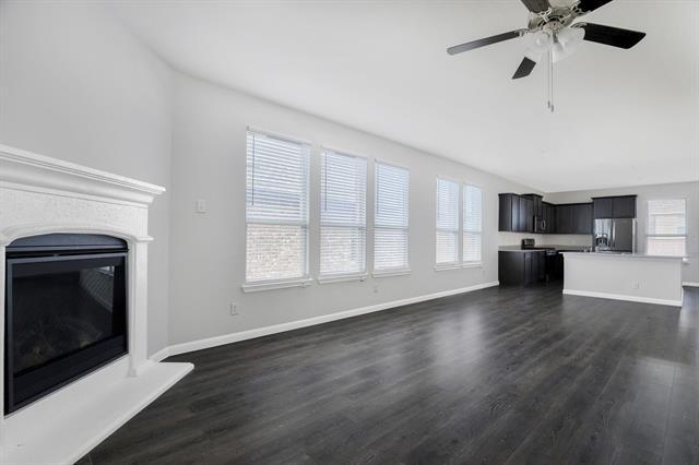 Building Photo - 3947 Oak Crk Cir