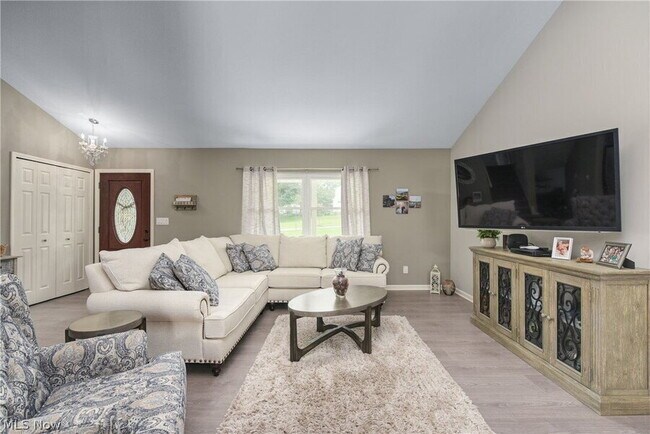 Foto del edificio - 3270 Higley Rd