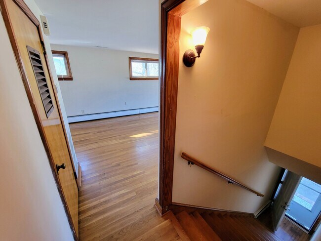Building Photo - 209 Jefferson Ave