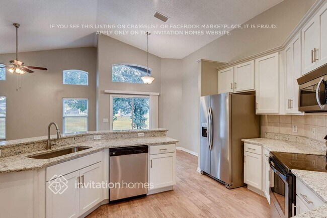 Building Photo - 219 Chestnut Creek Dr