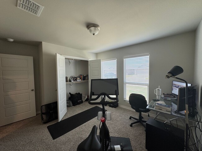 Foto del edificio - Available after June 21st in Frenship ISD!