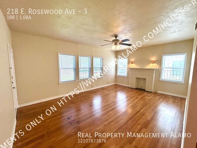 Foto del edificio - 218 E Rosewood Ave